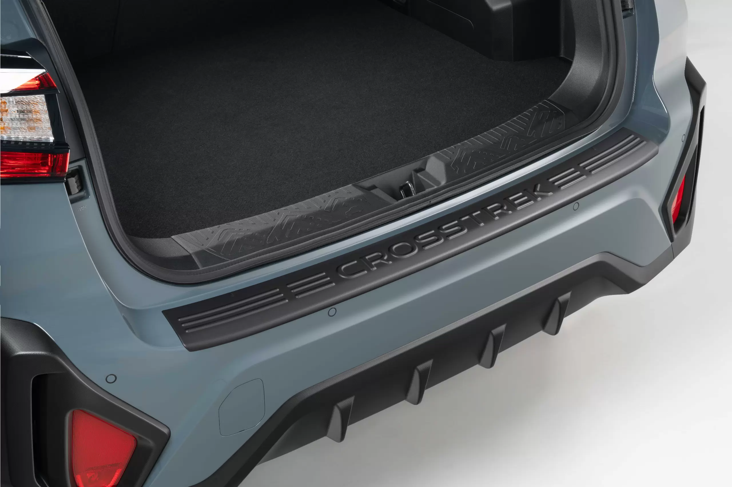 Black Cargo Step Panel (Resin)