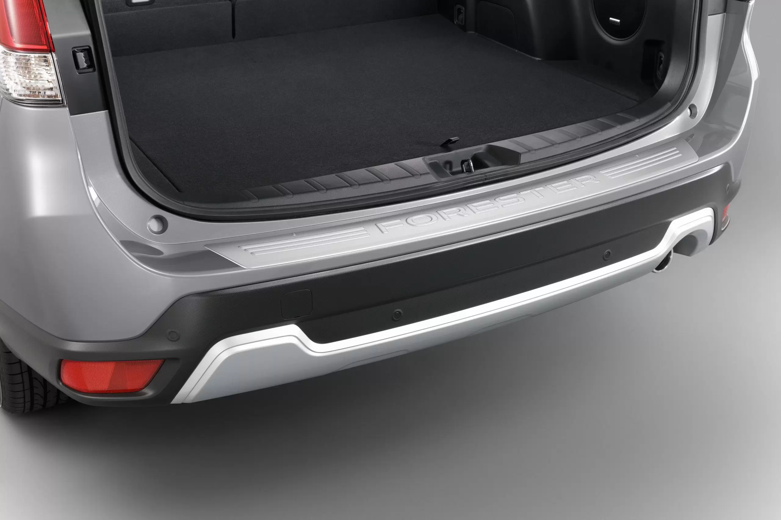 Cargo Step Panel (Resin Brushed Aluminium)