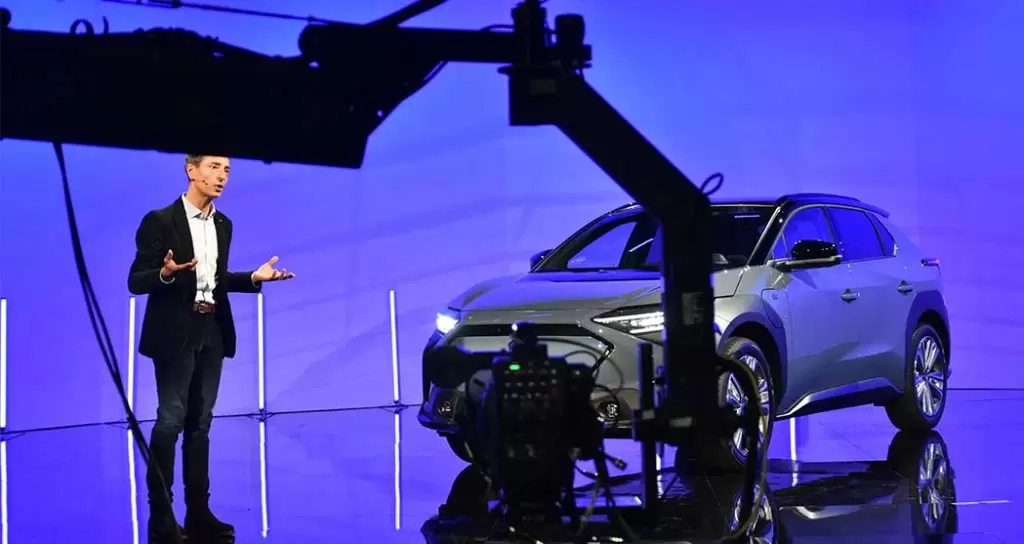 SUBARU RELEASES WALK-AROUND VIDEO OF SOLTERRA
