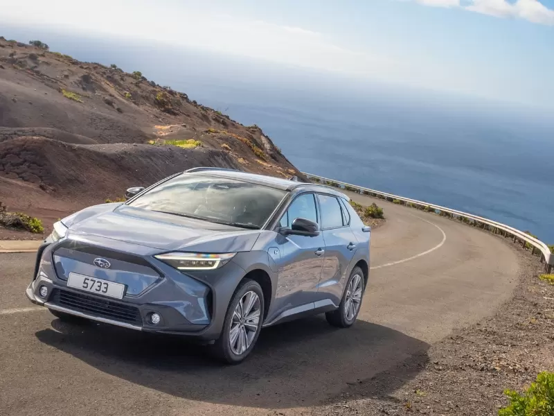 Subaru UK team up with St Helena to help achieve zero-emission transport